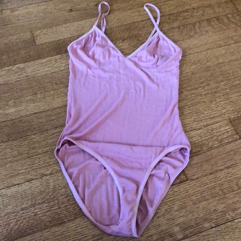 Peachy pink leotard